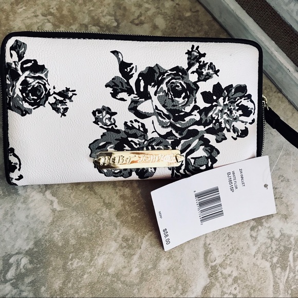 Brand new Betsey Johnson price firm - Picture 2 of 8